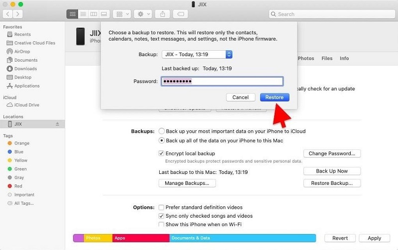 Recuperar mensagens de texto excluídas no iPhone usando o Finder